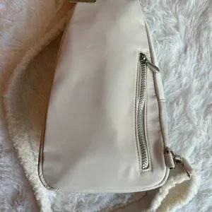 House of Harlow 1960 | Bags | Host Pick Nwt House Of Harlow  display picture 1